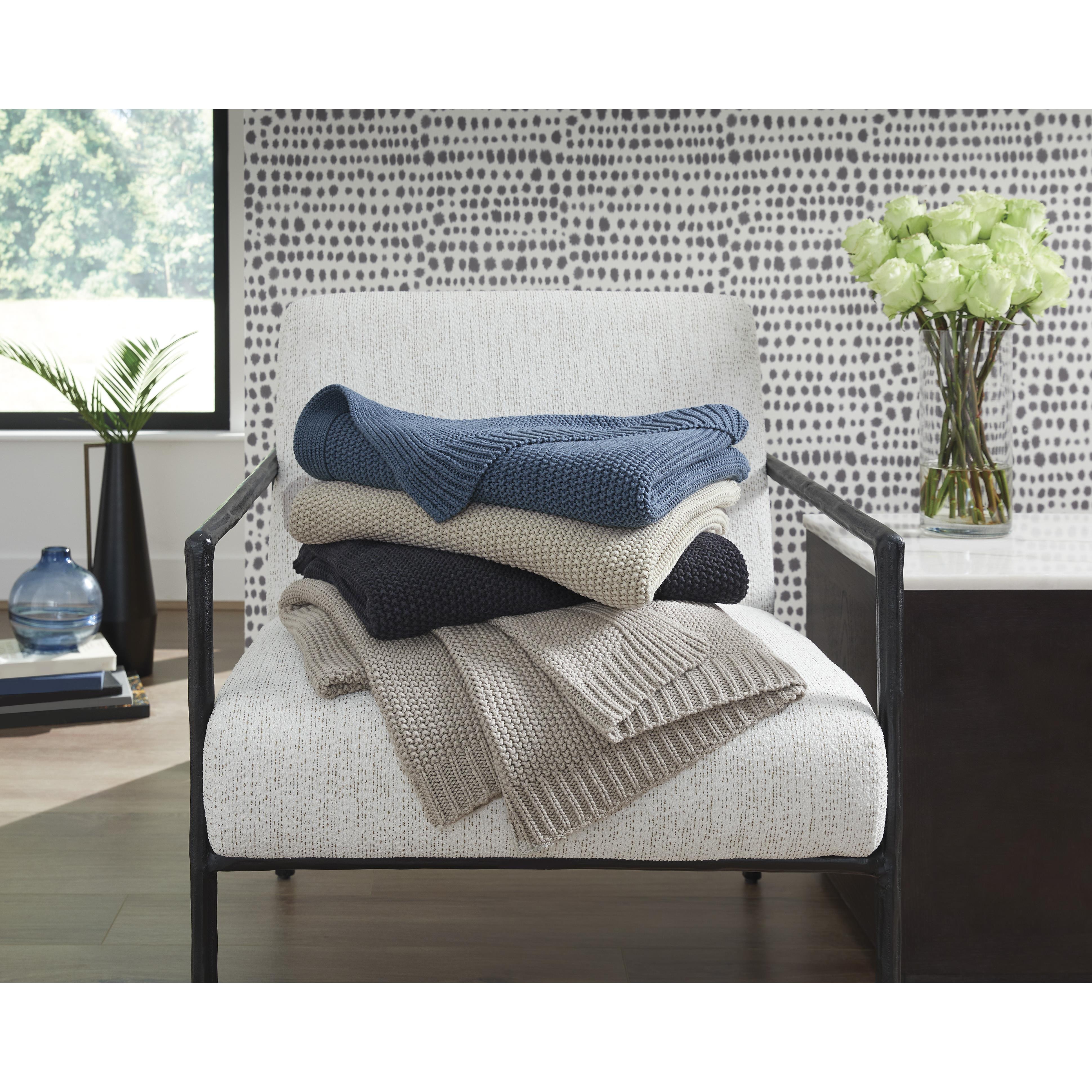 Signature Design by Ashley Gayelery A1001085 Throw IMAGE 4