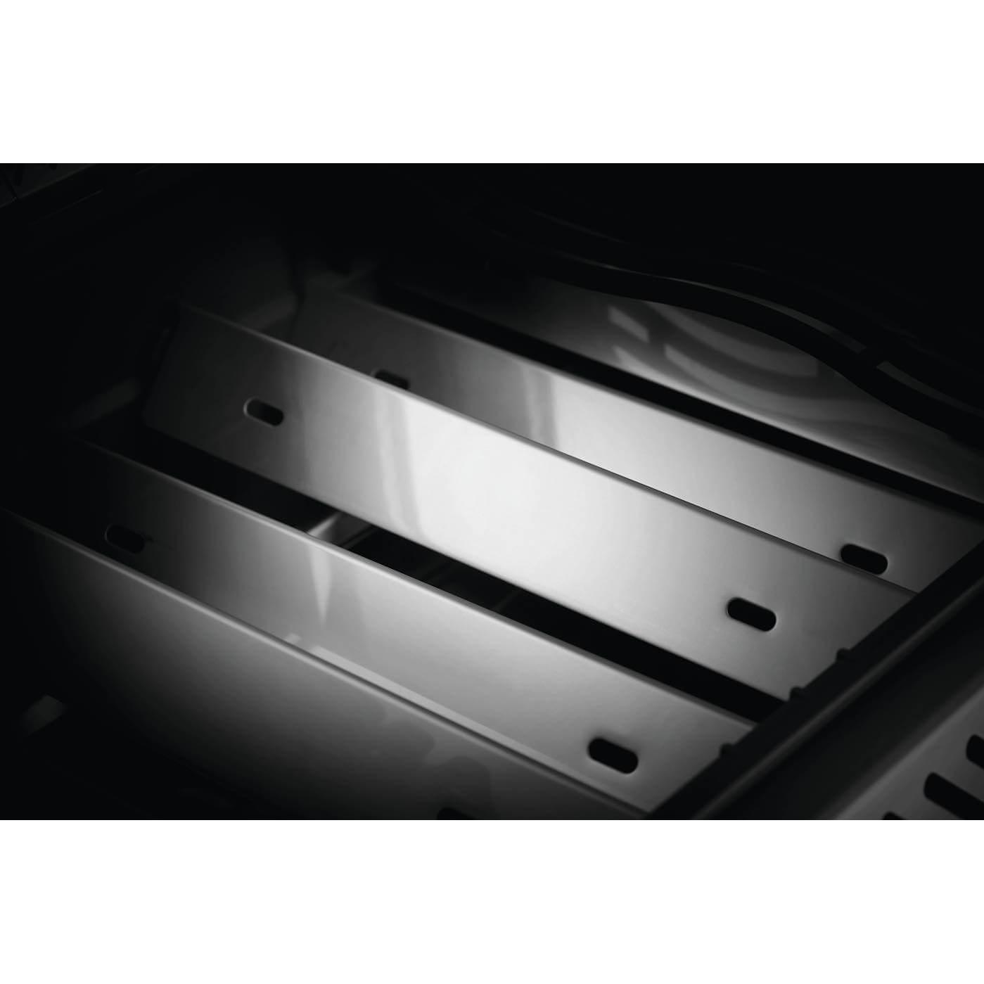 Napoleon Rogue® 525 Gas Grill - Propane R525PK-2 IMAGE 6