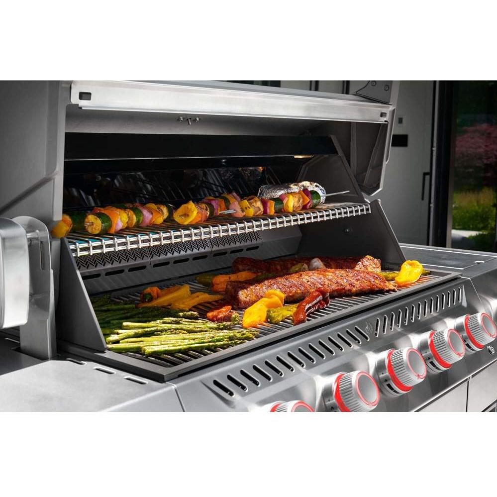  Napoleon Prestige® PRO 665 Elite Gas Grill with Smart Technology - Natural Gas PRO665VXRSIBNSS IMAGE 4