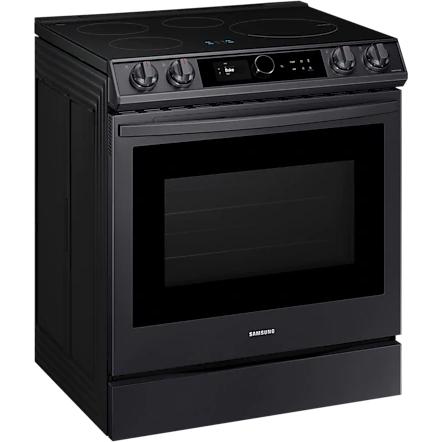 Samsung 30-inch Slide-in Electric Induction Range with WI-FI Connect NE63T8911SG/AC IMAGE 3