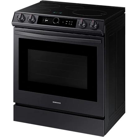 Samsung 30-inch Slide-in Electric Induction Range with WI-FI Connect NE63T8911SG/AC IMAGE 4