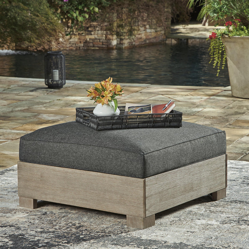 Signature Design by Ashley Outdoor Seating Ottomans P660-814 IMAGE 4