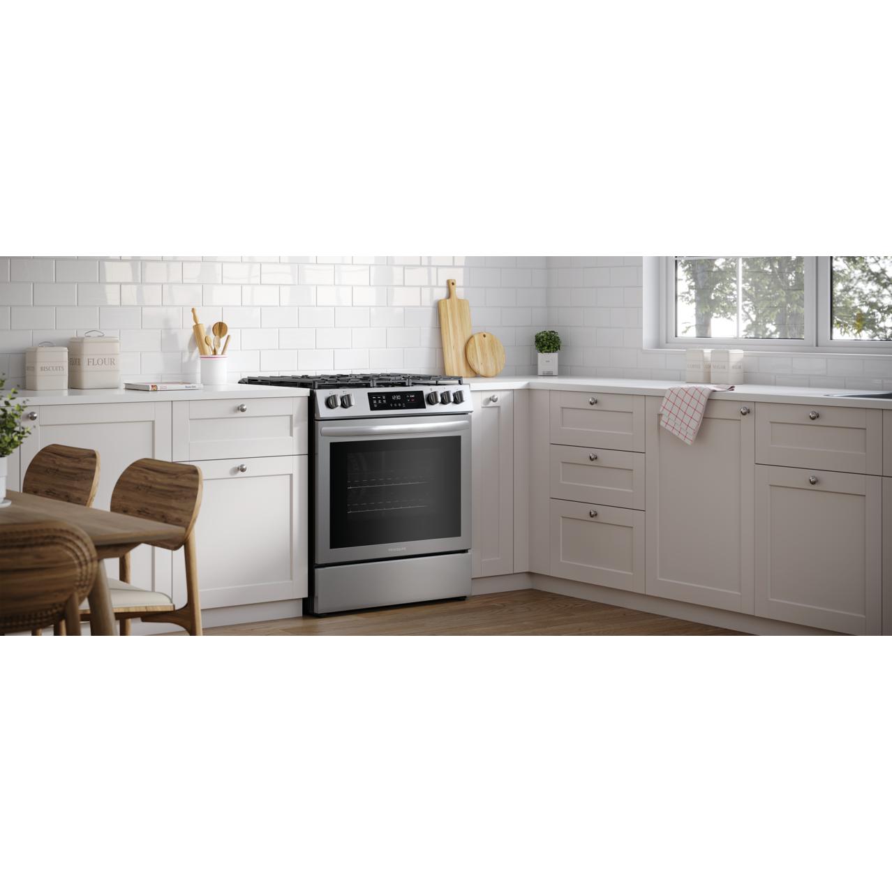 Frigidaire 30-inch Freestanding Gas Range FCFG3083AS IMAGE 8